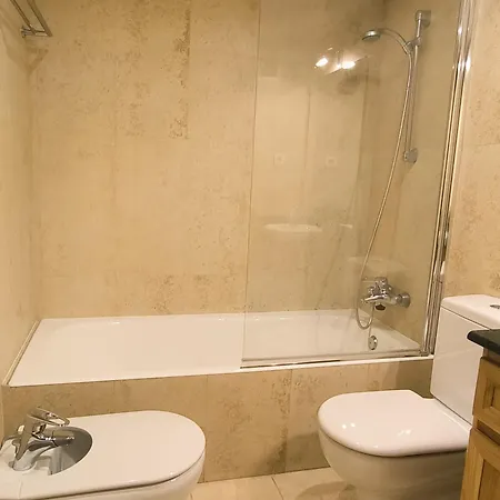 El Sitio De Agustina By Alogest *